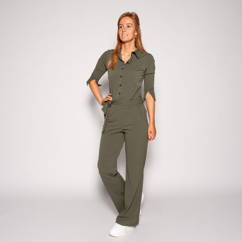 Travel Jumpsuit Wijde Pijp Army Groen Amy Studio Lienne