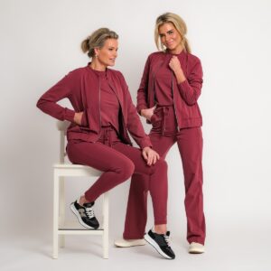 travel gilet bordeaux rood | amy 294