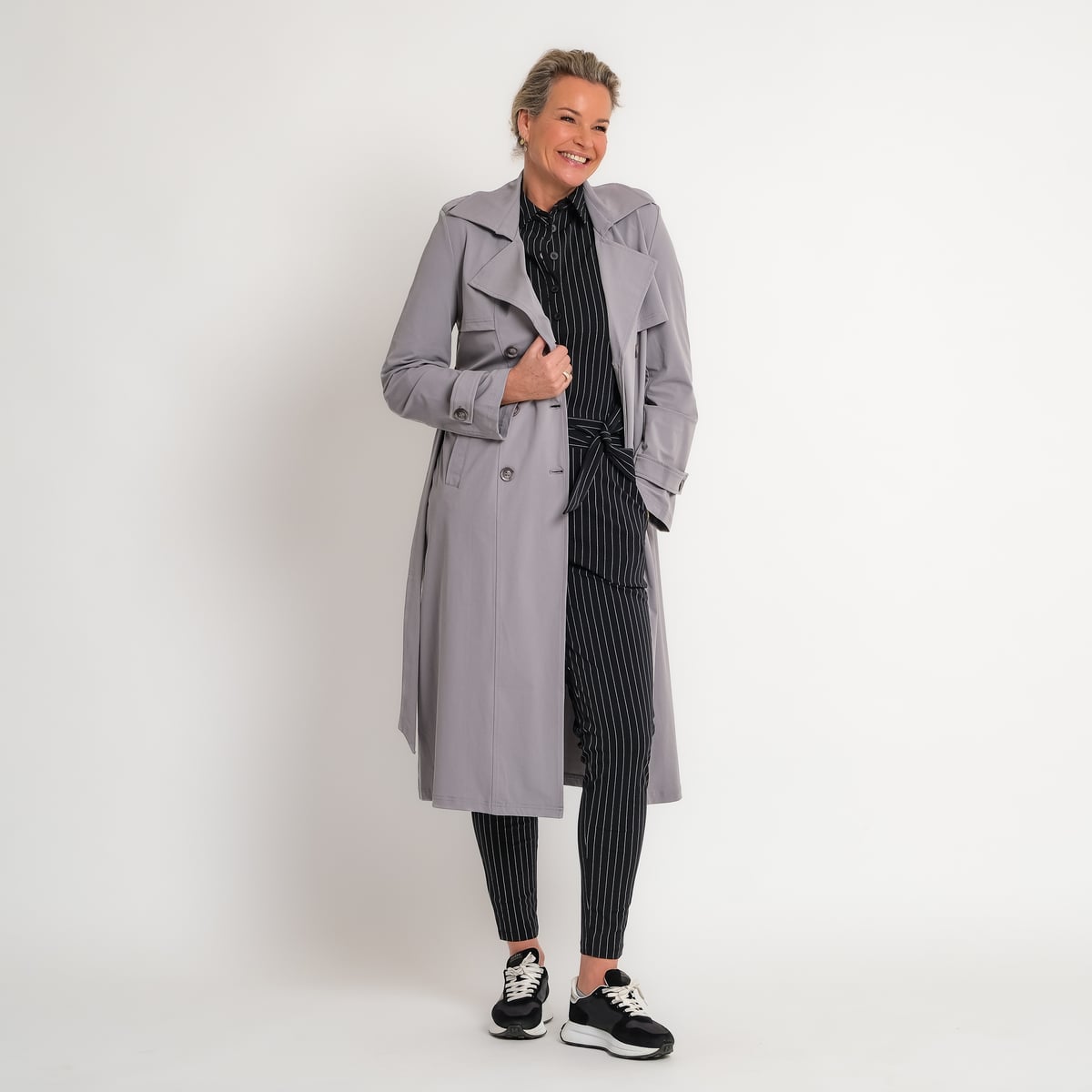 travel trenchcoat lichtgrijs | amy 328
