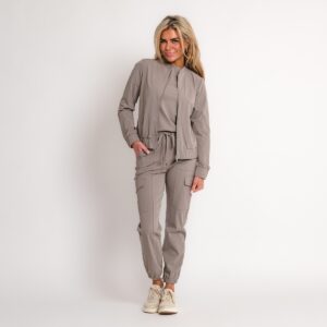 travel top taupe | amy 533