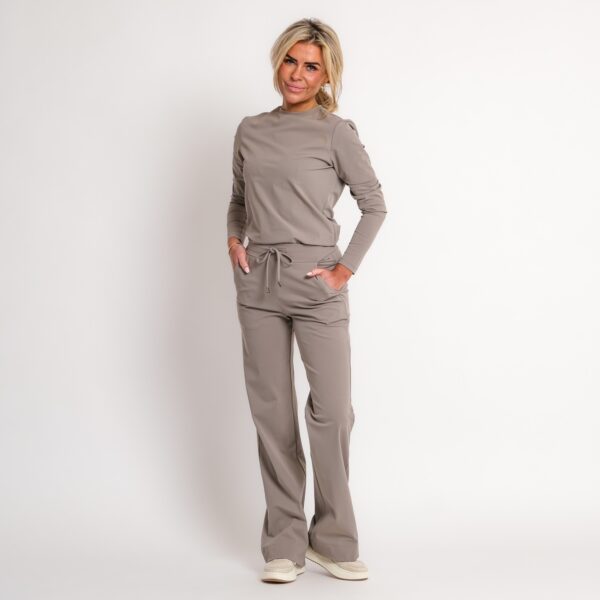 travel top taupe | amy 533