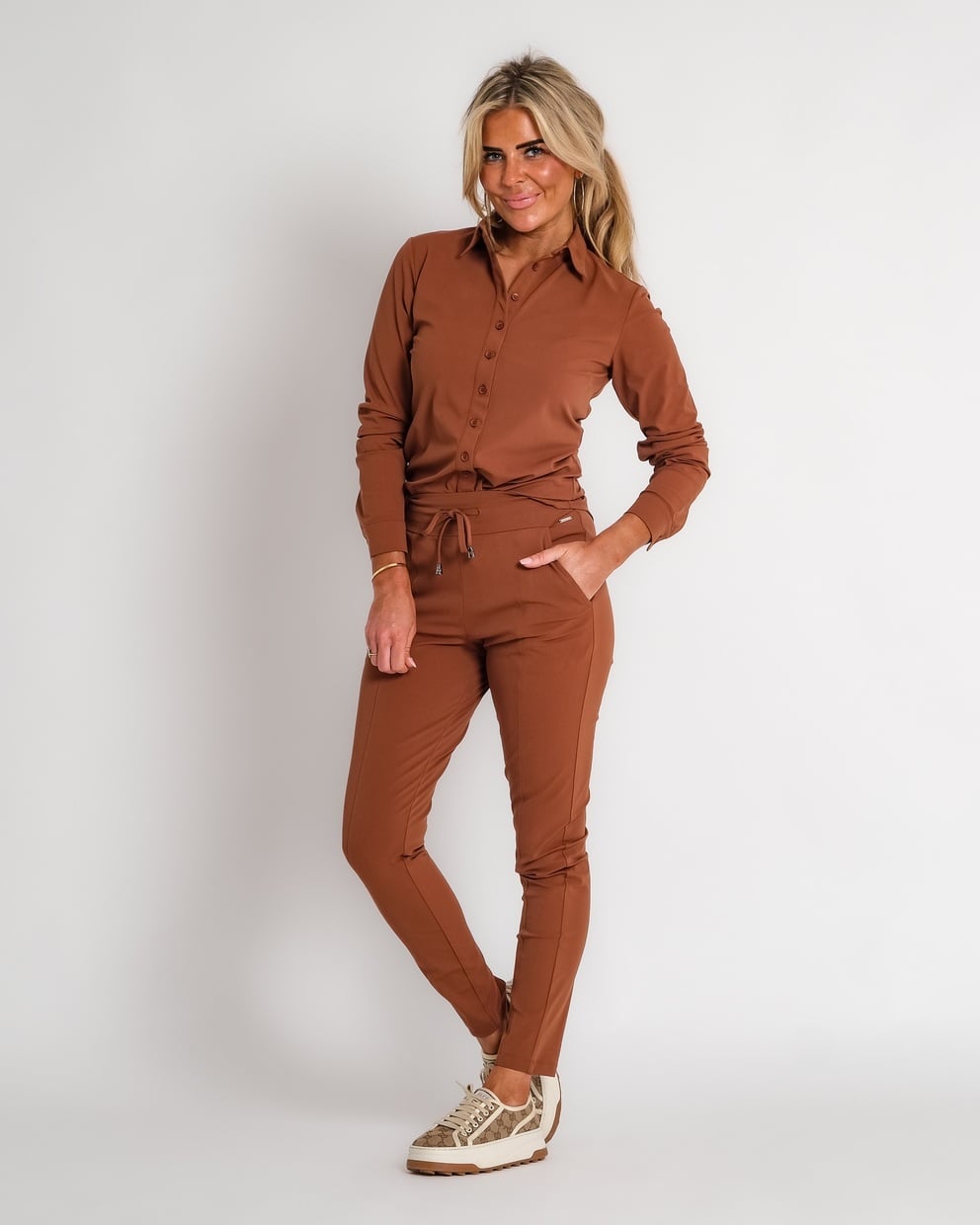 travel blouse burgundy | amy 354