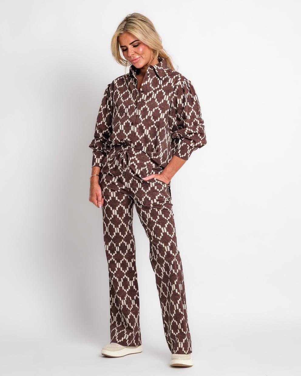 travel bomberjack ikat print espresso | amy 463