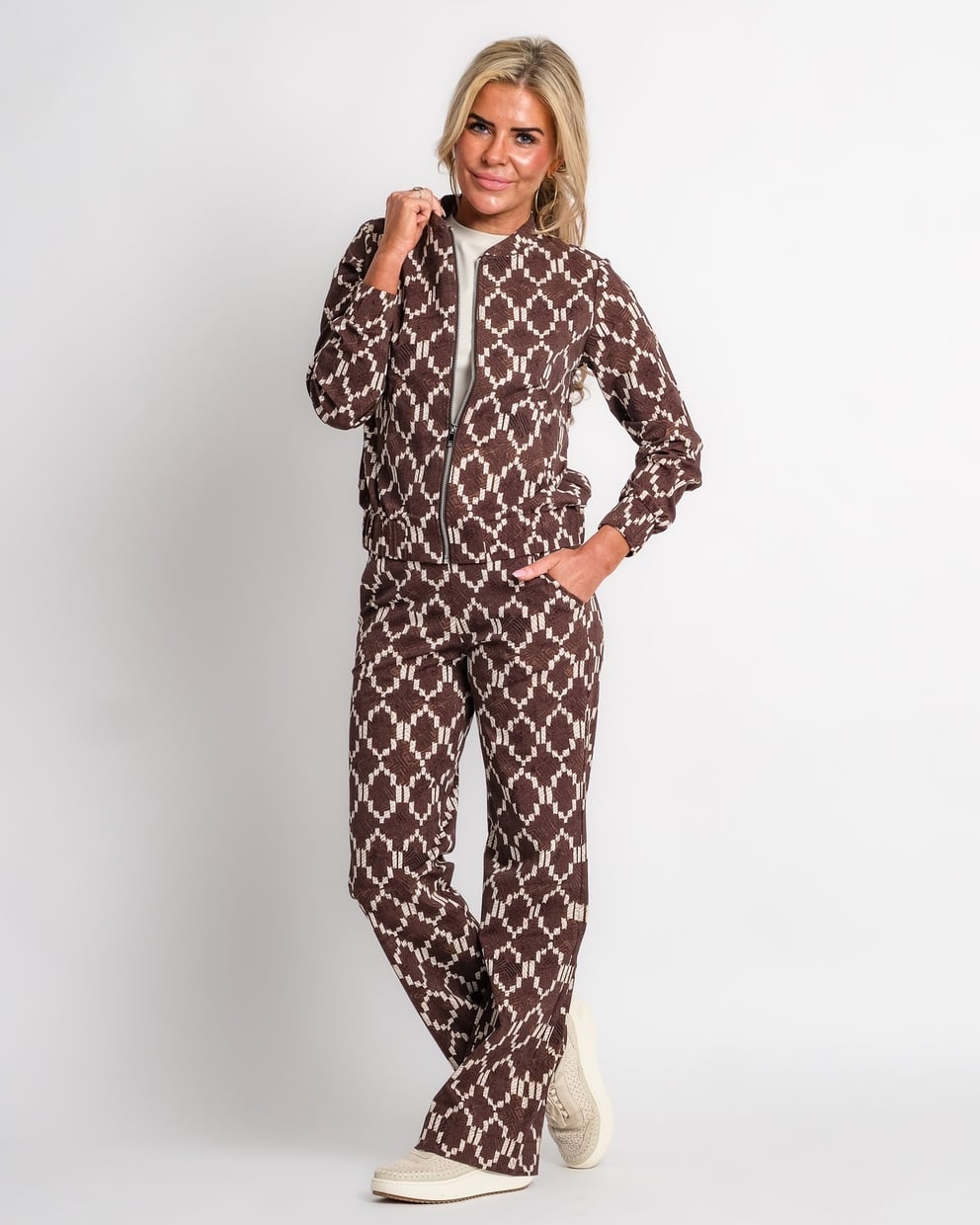travel bomberjack ikat print espresso | amy 463