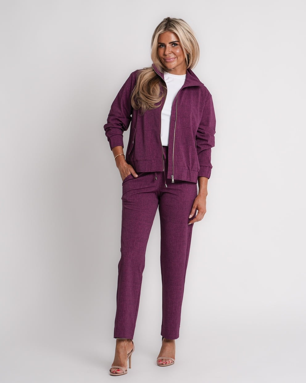 travel trousers slit hem structure print magenta purple | amy 870