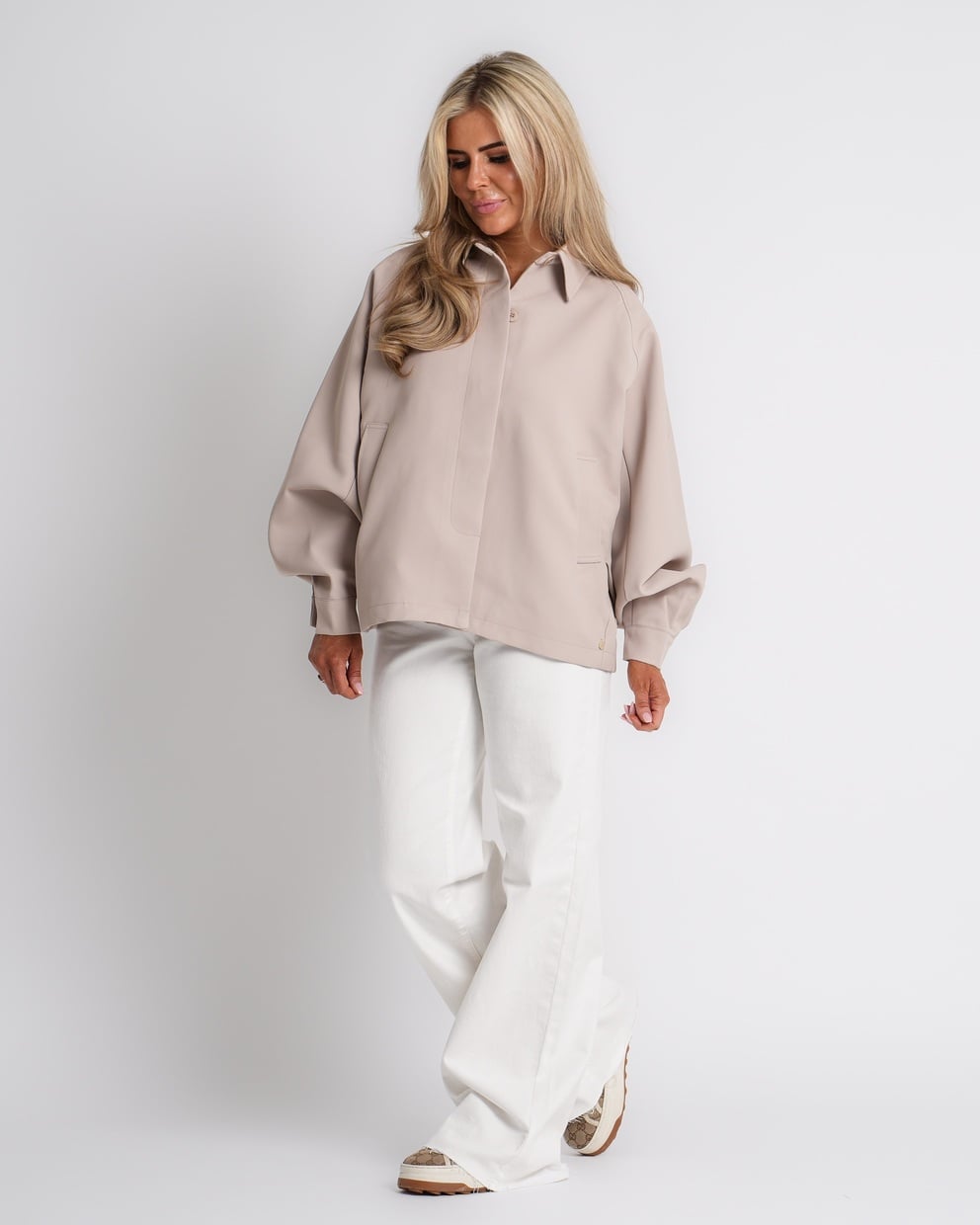 ambika gilet beige