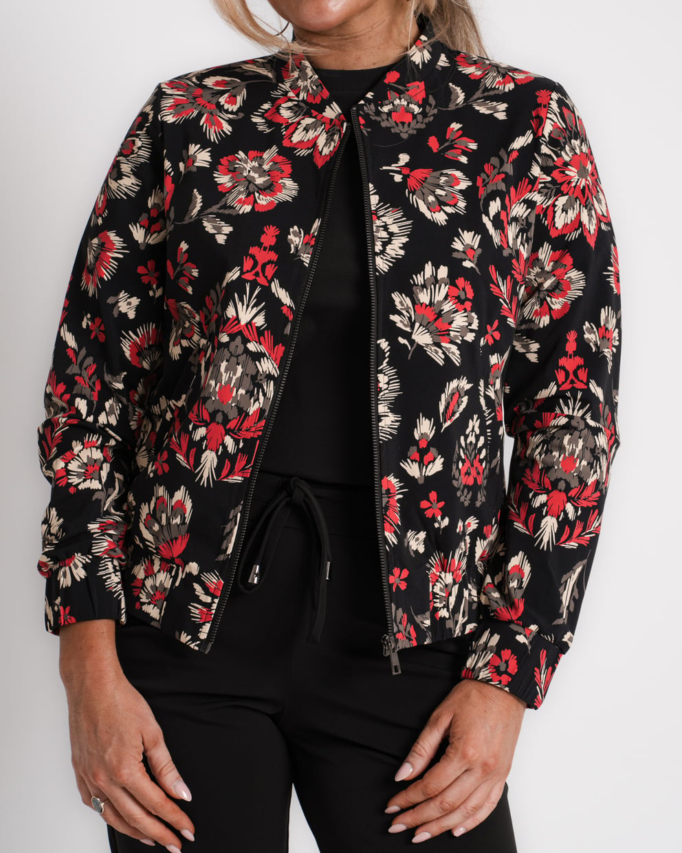 travel top met strik zwart | amy 898