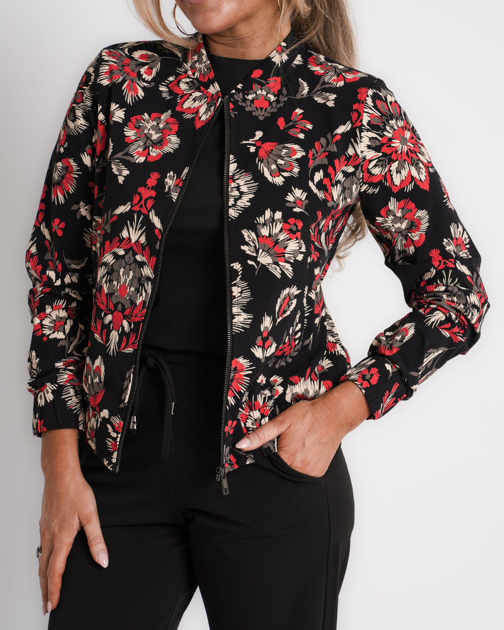 travel top met strik zwart | amy 898