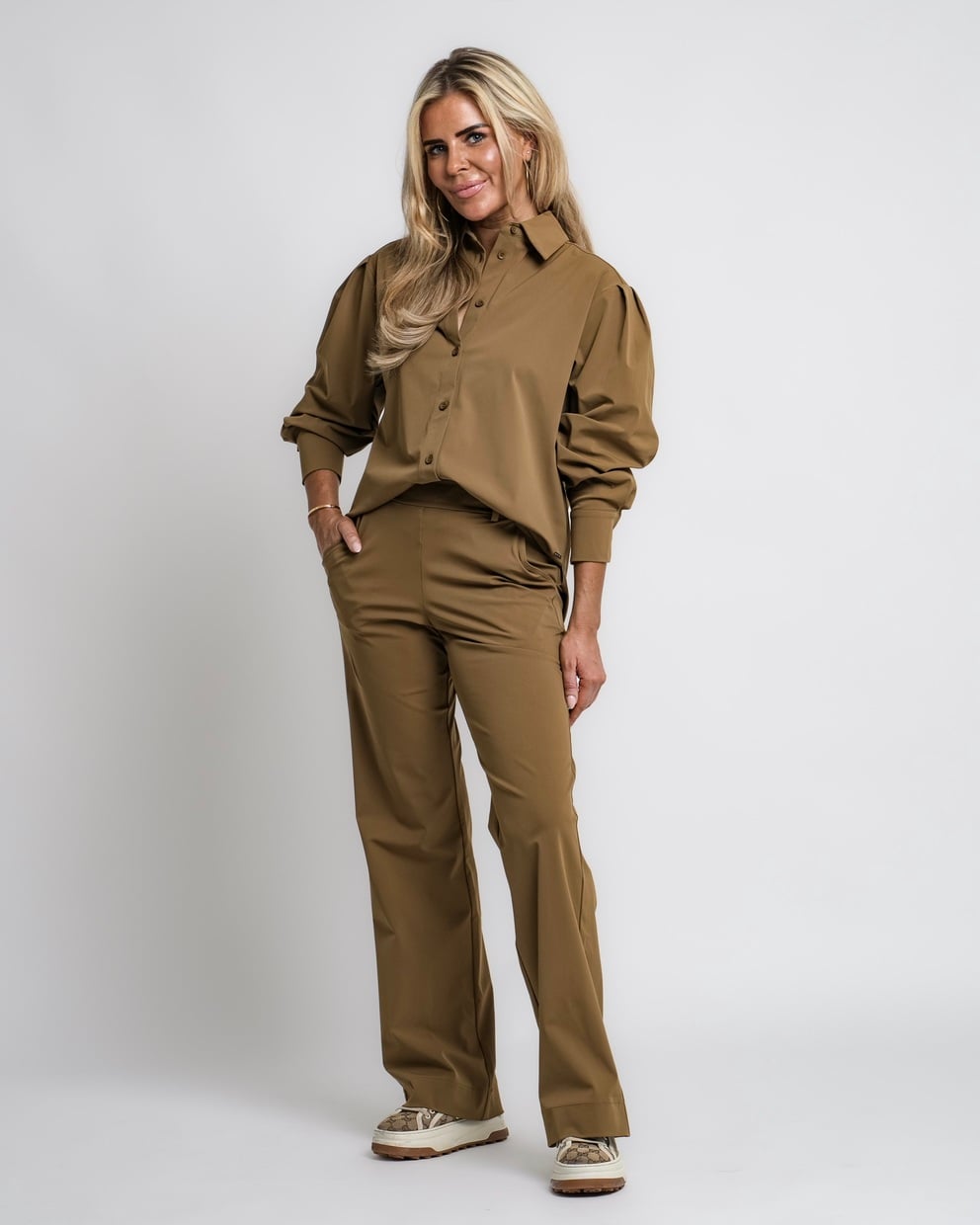 travel top kaki | amy 374
